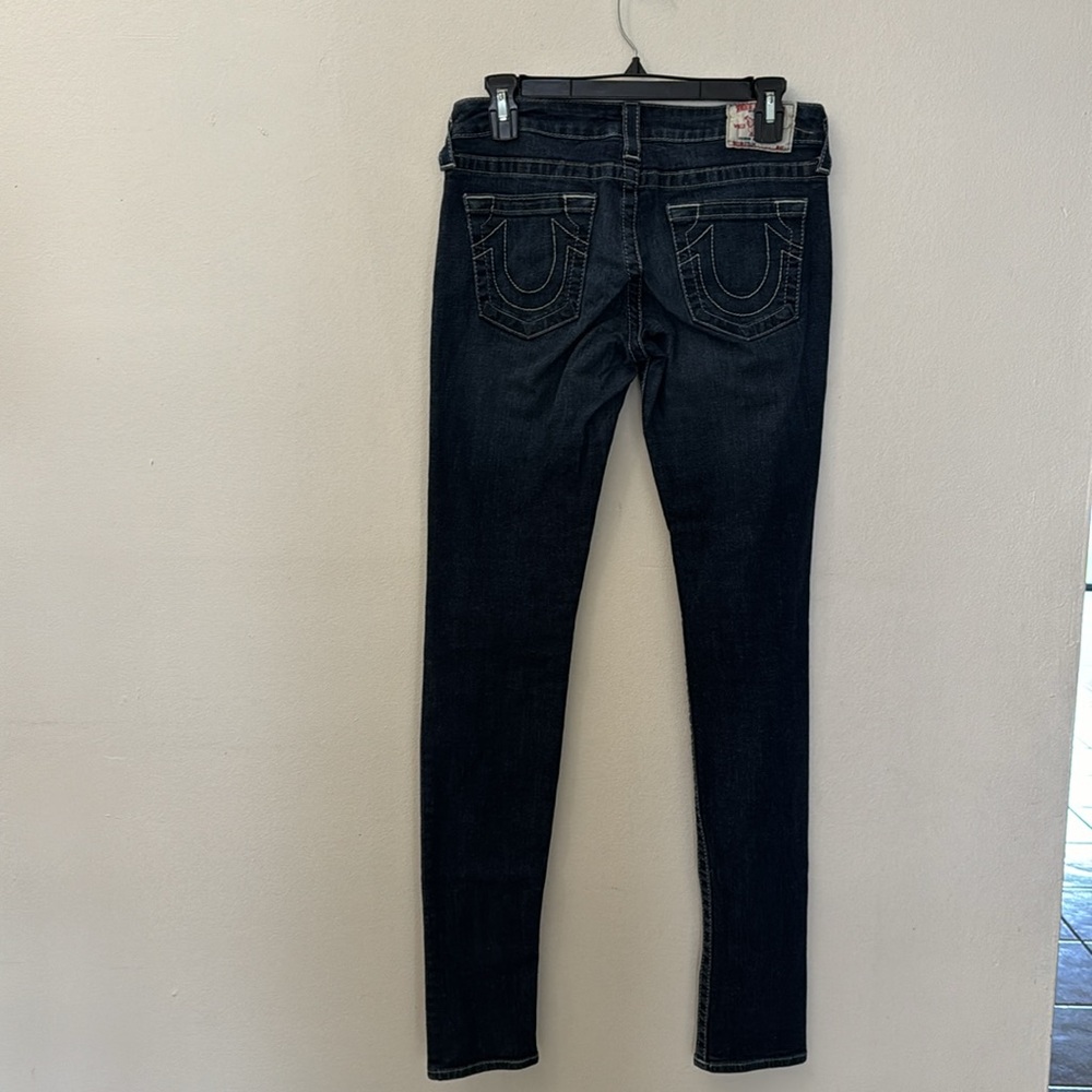 True Religion - Picture 5 of 8
